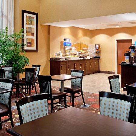 Fairfield Inn & Suites Columbia Downtown Екстериор снимка