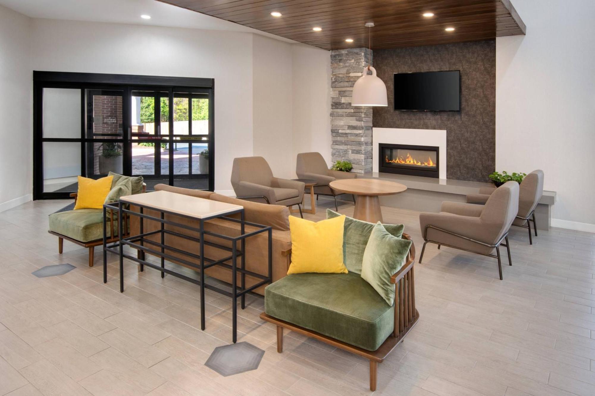 Fairfield Inn & Suites Columbia Downtown Екстериор снимка
