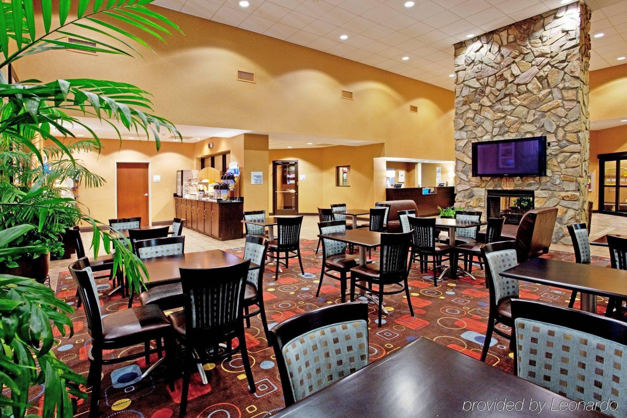 Fairfield Inn & Suites Columbia Downtown Екстериор снимка